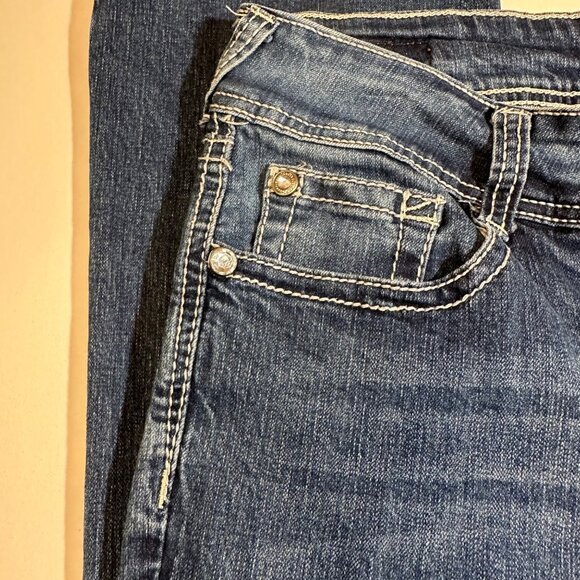 Wallflower Women Luscious Curvy Fit Denim Jeans Size 11 Bling Pockets Distressed - Picture 6 of 7